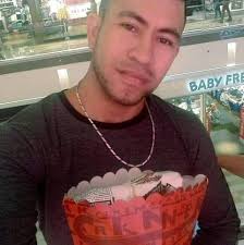 Hombre es asesinado de varias puñaladas por la ex pareja de su compañera de  vida en el municipio de El Rama