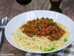 Spaghettis A La Bolognaise Recette Facile La Cuisine D Adeline Recette Recette Bolognaise Recette Facile Spaghetti Bolognaise