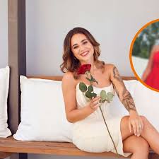 Bachelorette (/ˌbætʃələˈrɛt/) is a term used in american english for a single, unmarried woman. Bachelorette 2021 Ist Sie Die Neue Fans Aussern Verdacht Auf Instagram Nrw
