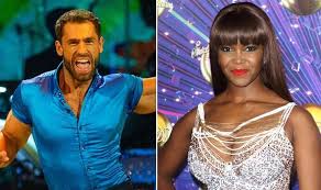 She first appeared on strictly in 2015. Strictly Come Dancing 2019 Zoe Ball Stunned As Oti Mabuse Accidently Makes Dig At Kelvin Tv Radio Showbiz Tv Express Co Uk