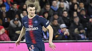 Connect with #tôtoutard & #meunier! Thomas Meunier Bientot En Premier League Un Cador Anglais Serait Sur Les Rangs Le Soir