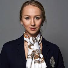 I would like to say a Happy International Women's Day to all of the amazing  women out there, it was really nice to see so many women and girls at the  VEX