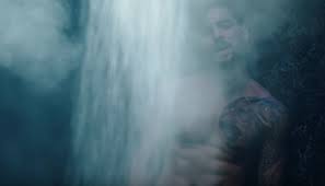 Lyrics to 'felices los 4' by maluma. Maluma Is The Hottest Bartender In Felices Los 4 Music Video Watch Directlyrics