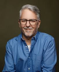 Gilberto Feliciano's Instagram, Twitter & Facebook