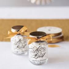 20 Unique And Cheap Wedding Favor Ideas Under 2 Weddinginclude Mason Jar Wedding Favors Wedding Favour Jars Mason Jar Favors