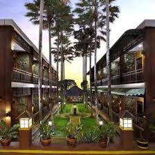 Kebun teh wonsari merupakan kebun teh agrowisata kebun teh wonosari ini memiliki jam buka mulai dari pukul 07.00 sampai pukul 17.00 wib. Kebun Teh Wonosari Rollaas Hotel Resort Di Malang Ulasan Tepercaya Harga Terbaru 2021 Di Agoda