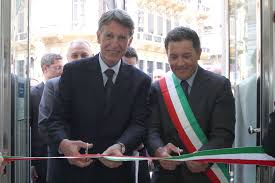 Giacomo errante parrino | italia | direttore di fliale palermo sede centrale presso banca nuova spa | 49 collegamenti | visualizza il profilo completo di giacomo su linkedin e collegati vai al contenuto principale linkedin Banca Nuova Inaugura La Sedicesima Filiale A Palermo Live Sicilia