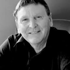 Rebecca Styles with 2015 NFFD Judges Owen Marshall and Fiona Kidman