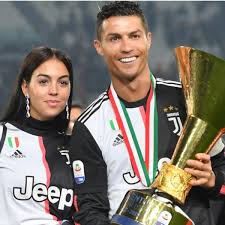 Trolean a unai simón en la wikipedia: Cristiano Ronaldo Su Novia Georgina Asegura En Un Video Donde Jugara El Portugues Bolavip