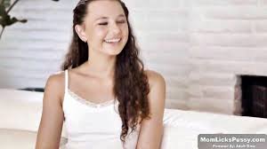 Stepmother Silvia Saige Helps Her Curly Haired Teenage Self To Pleasure Her  Tight Love Cocpit - XXXBP