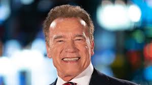 Arnold Schwarzeneggerista Netflixin päällikkö? Hauska video herättää  hämmästelyä