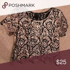 Black And Gold Top Womens 1 Left Boxy Lace Black And Gold Top Boutique Black Laces Gold Lace Top Clothes Design