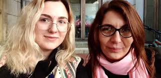 Oana David, autoarea care a dedicat prima carte soțului pentru ca fiica lor  să înțeleagă ce e dragostea