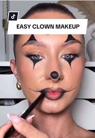 Clown Makeup Hack for Last-Minute Halloween Looks
