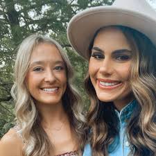 Alyson Leatherwood and Thomas Scully's Wedding Website