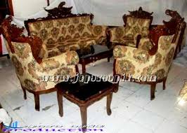 Anda perlu bandingkan dulu antara bahan dan harga yang ditawarkan. Kursi Tamu Garuda Jepara Murah Ukir Mebel Jepara