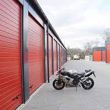 Private shopping de winkel helemaal voor jezelf? Lager Und Garagenpark An Der Stadtgenze Zu Osnabruck Gewerbeimmobilien In Niedersachsen Komsis