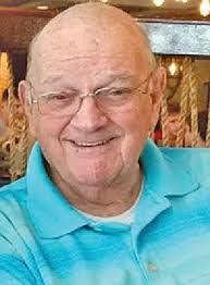 Wallis Brooks's Instagram, Twitter & Facebook