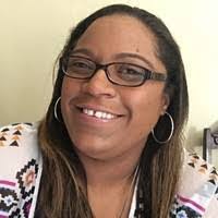 Tracy Scarlett's Instagram, Twitter & Facebook