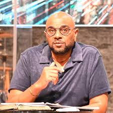 LIVE NOW!!! The power of the peacemaker!!! Come join me live for Bible  study! 12pm ET & 7pm ET @ the Baltimore Campus and online: FB @ Mike  Freeman Ministries YouTube @