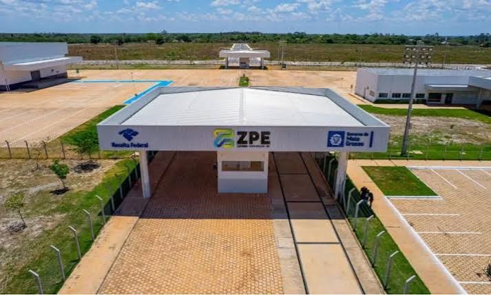 ZPE de C&aacute;ceres est&aacute; pronta, diz presidente da ABRAZPE Helson Braga ao anunciar grupo empresarial disposto a se instalar na &aacute;rea - Express&atilde;o Not&iacute;cias