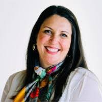 Karen Goetz's Instagram, Twitter & Facebook