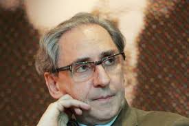 Franco battiato è nato il 23/03/1945 a jonia (catania). Qwfzbk E5695rm