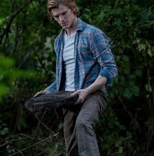 Pin By Isabella Ainley On Lucas Till Lucas Till Lucas Till Macgyver Lucas