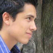 Efrain Cadena Ibarra (Woodyshark12@)