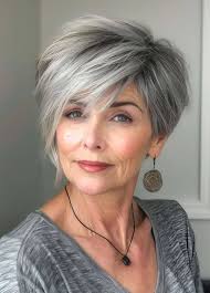 Youthful Hairstyles for Women Over 50 to Look Younger
