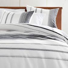 Martha stewart white goose feather and white goose down twin comforter. Otto King Black And White Woven Duvet Cover Reviews Cb2