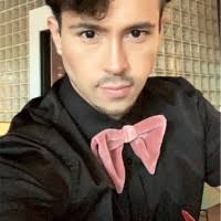 50+ "Andy Estrella" profiles