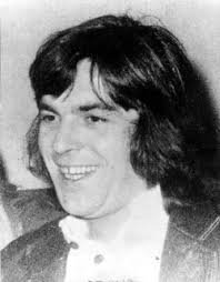 Die schwester von sands, bernadette sands mckevitt , ist ebenfalls eine bekannte irische republikanerin. Bobby Sands Seamus Dubhghaill