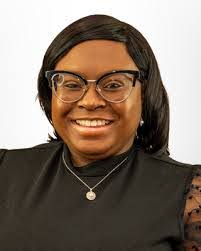 Jennifer Stringfield's Instagram, Twitter & Facebook