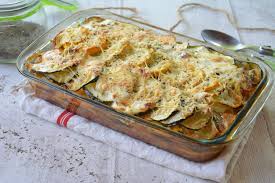 Gratin De Courgettes A La Viande Hachee Au Fil Du Thym Gratin De Courgettes Et Viande Hachee Gratin De Courgettes Viande Hachee