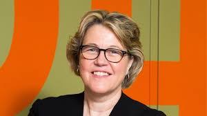 Robert Bitting's Instagram, Twitter & Facebook