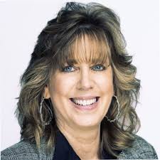 Nancy Rohn's Instagram, Twitter & Facebook