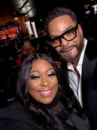 What a lovely night presenting at the creative honors NAACP Image Awards ..  so great to see so many of my talented friends…