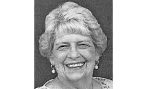 Kelly Debrosse's Instagram, Twitter & Facebook