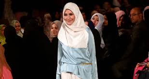 Kala itu, zaskia adya mecca menulis, bajunya memang enggak banyak. Harapan Zaskia Adya Mecca Hanung Bramantyo Dalam Nama Putra Ke 4 Cantik Tempo Co
