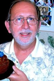 Edwin Dlugopolski's Instagram, Twitter & Facebook