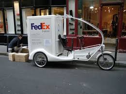 I Tricicli Elettrici Di Fedex A Parigi Portale Bici Elettriche Bike Transporting Cargo Bike Trike Bicycle