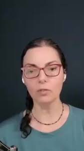 🍎 Healthy fruit trees start with healthy soil. Susan Poizner  (@orchardpeople) and Matt Powers (@regenerativesoil) dive into the science  of soil and how we can regenerate it in our gardens and orchards.