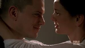 Prison Break Season 4 Episodes 1 2 Review Michael And Sara Prison Break Prison Break Episode 1