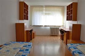 Facultatea de educaţie fizică şi sport funcţionează, momentan cu un singur program de studii universitare de licenţă: Campusul Studentesc Universitatea Tehnica Din Cluj Napoca