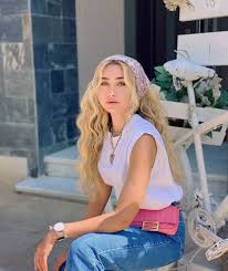 قبل الشروع في شرح الموقع أود أن أشير إلى مسألة هامة , ألا و هي أن هذا الموقع لا يسمح بظهور الإعلانات الإباحية المسيئة للدين الإسلامي , هذا من جانب , من جانب آخر فطريقة التسجيل في الموقع جدا سهلة , فقط قم بالدخول إلى واجهة الموقع عبر هذا الرابط رابط التسجيل في موقع. Ù‡Ù†Ø§ Ø§Ù„Ø²Ø§Ù‡Ø¯ Ø£Ø¬Ø±ÙŠØª Ø¹Ù…Ù„ÙŠØ© ØªØ¬Ù…ÙŠÙ„ ÙˆØ§Ø­Ø¯Ø© ÙˆØ­Ù‚Ù‚Øª Ø­Ù„Ù… Ø·Ù„Ø¹Øª Ø²ÙƒØ±ÙŠØ§ Ø¨Ù€ Ø³Ø§Ø´Ø§ Ù…Ø¬Ù„Ø© Ø³ÙŠØ¯ØªÙŠ
