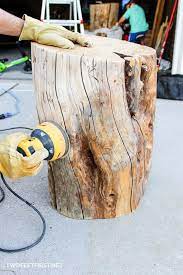 Upon the far right with this room, there is lots of window seating to enjoy. Diy Tree Stump Table
