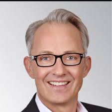 Alle eckdaten zu den filialen in deggendorf werden hier übersichtlich aufgelistet und stets aktuell. Christian Pichler Experte Immobilienfinanzierung Deutsche Bank Ag Xing