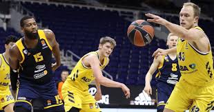 It's the first time he'll play in the. Alba S Luke Sikma And Niels Giffey Out For Several Weeks Eurohoops