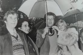 Joe dassin et sa fiancée christine delvaux chez maxim's le 3 février 1977 à paris, france. Pres De Dieppe Rene Henry A Ete Le Chauffeur De Joe Dassin Les Informations Dieppoises